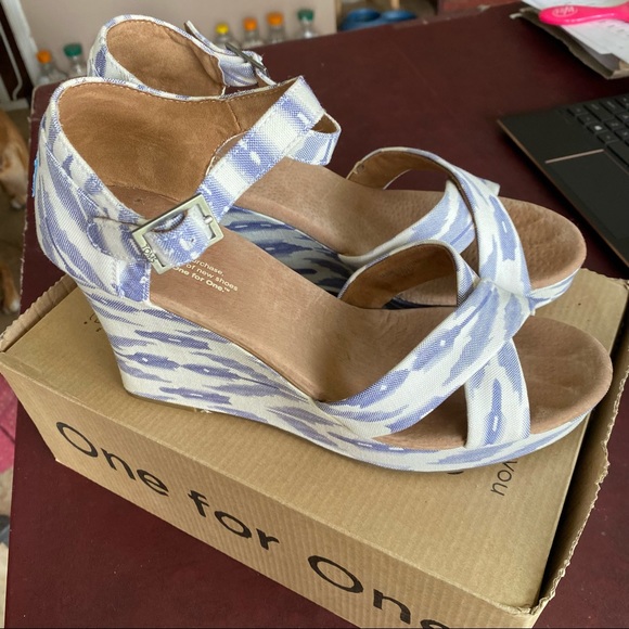 Toms Shoes - Women’s TOMS Strappy Wedge Heels